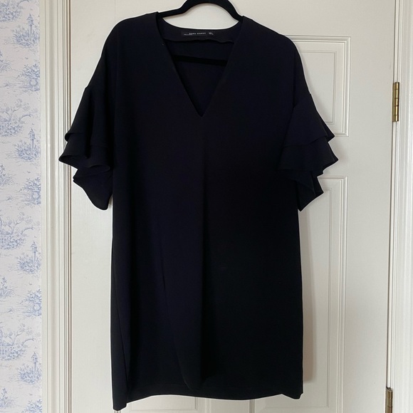 [Zara] Black Cocktail Dress - Picture 1 of 3